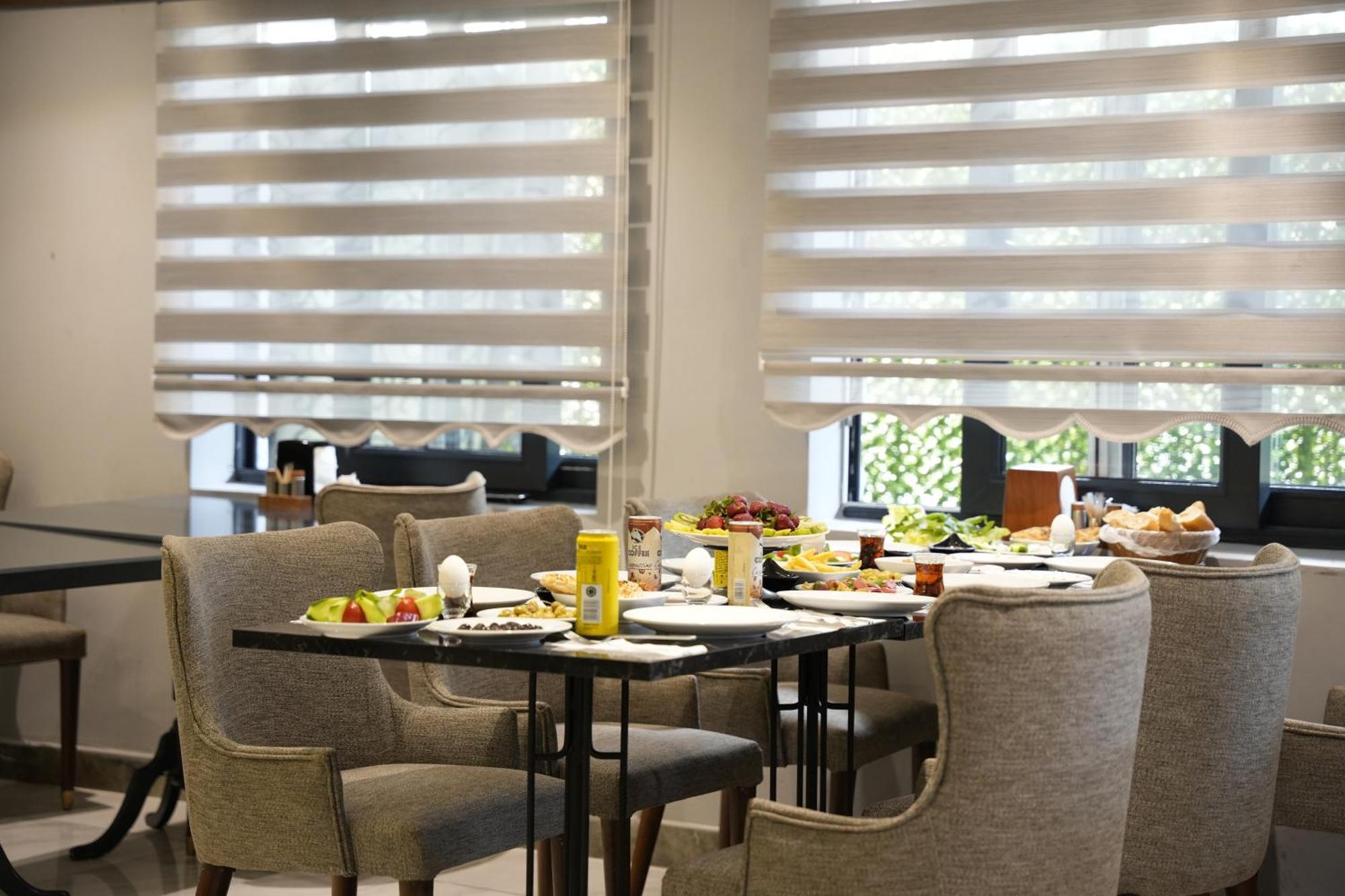 Eniza Hotel Mersin  Exterior photo